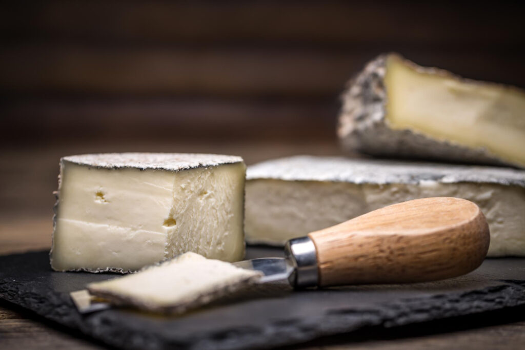 Photo d'un plateau de fromage de chèvre